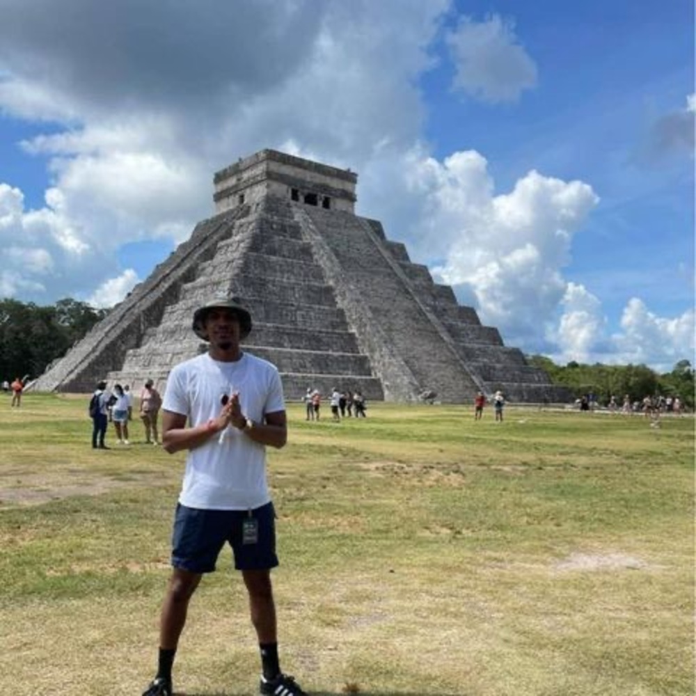 Meet your Posher, Breghon